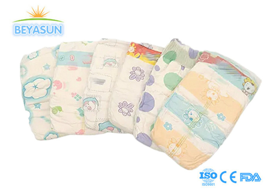 OEM toutes tailles couches pour bébés non tissées respirantes en vrac jetables