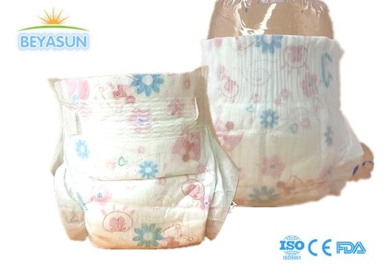 Couches pour bébés réglables avec des matériaux écologiques pour peaux sensibles, couches avec ceinture extensible à Quanzhou